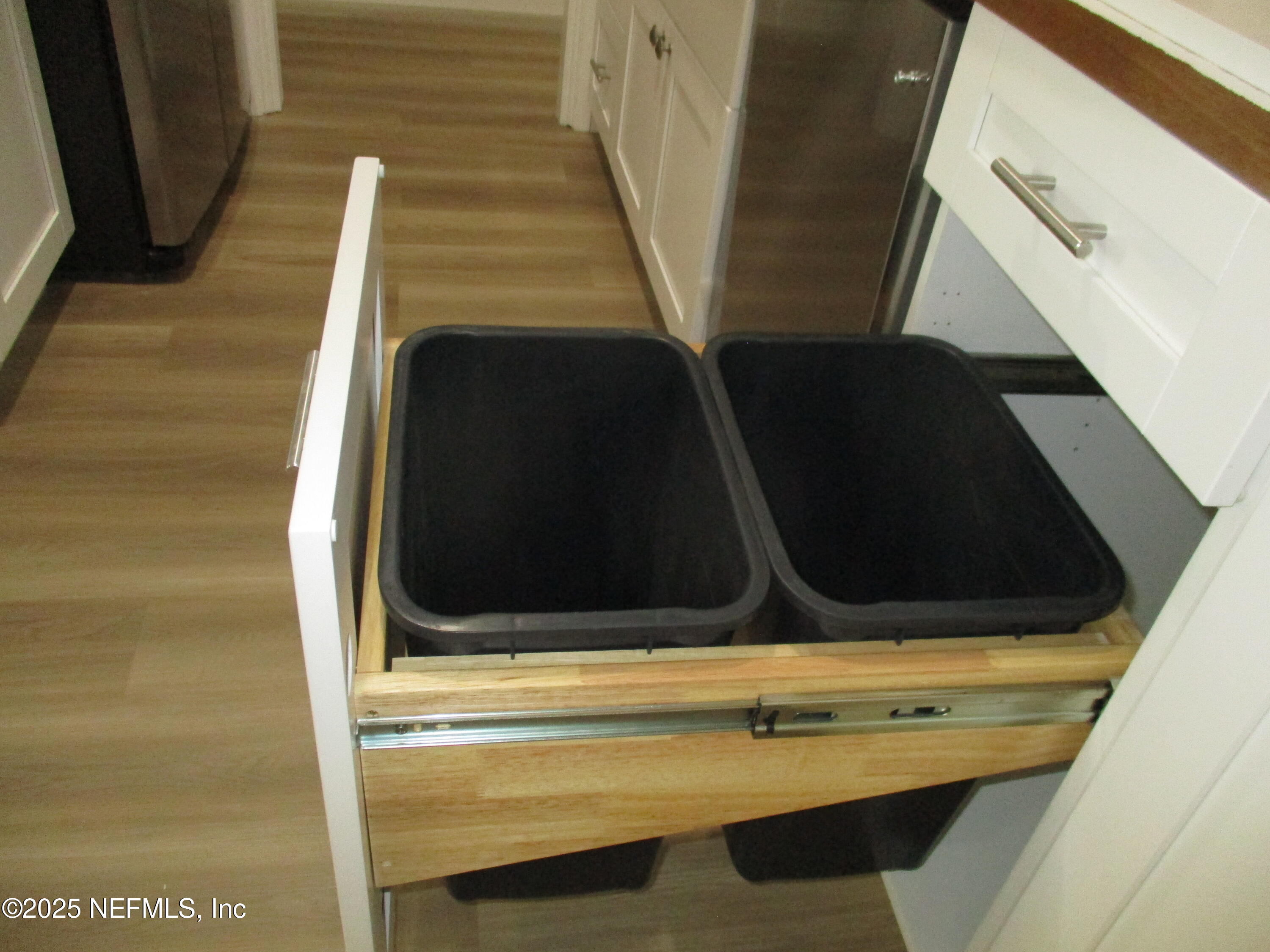 6114 Stetson Road Jacksonville, FL 32217 - Photo 7 of 23 a view of walk in entryway