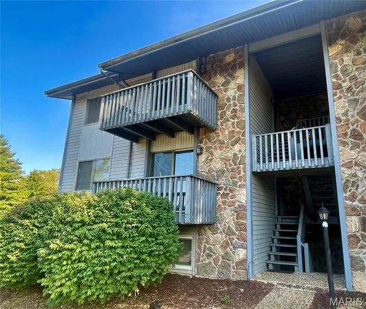 $117,500 | 1812 Gascony Parc Drive, Unit 1812, Lake St. Louis, MO 63367