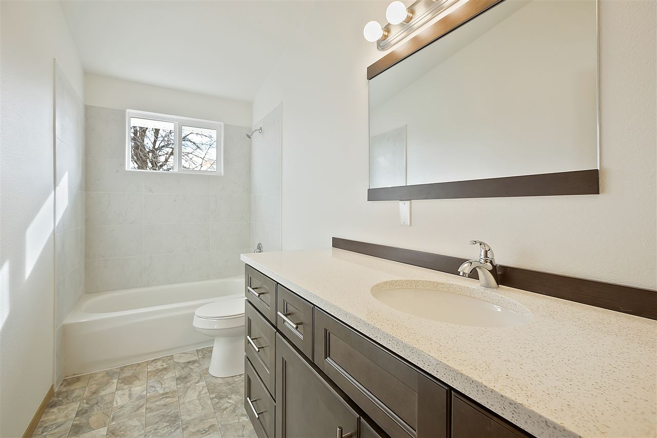 226 South Sullivan Road Veradale, WA 99037 - Photo 12 of 19
