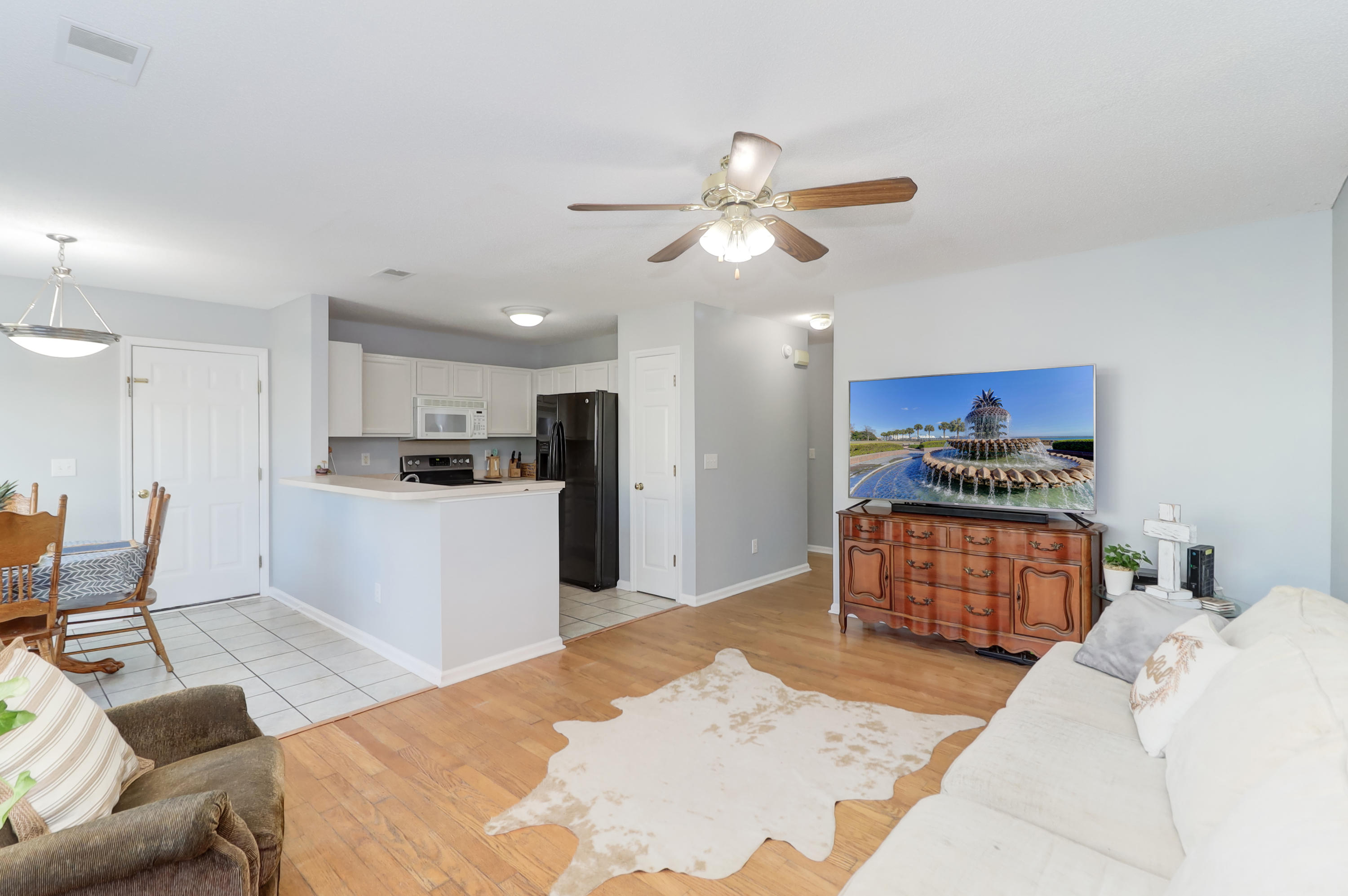 217 2 Pond Loop Ladson, SC 29456 - Photo 8 of 25 Living Room