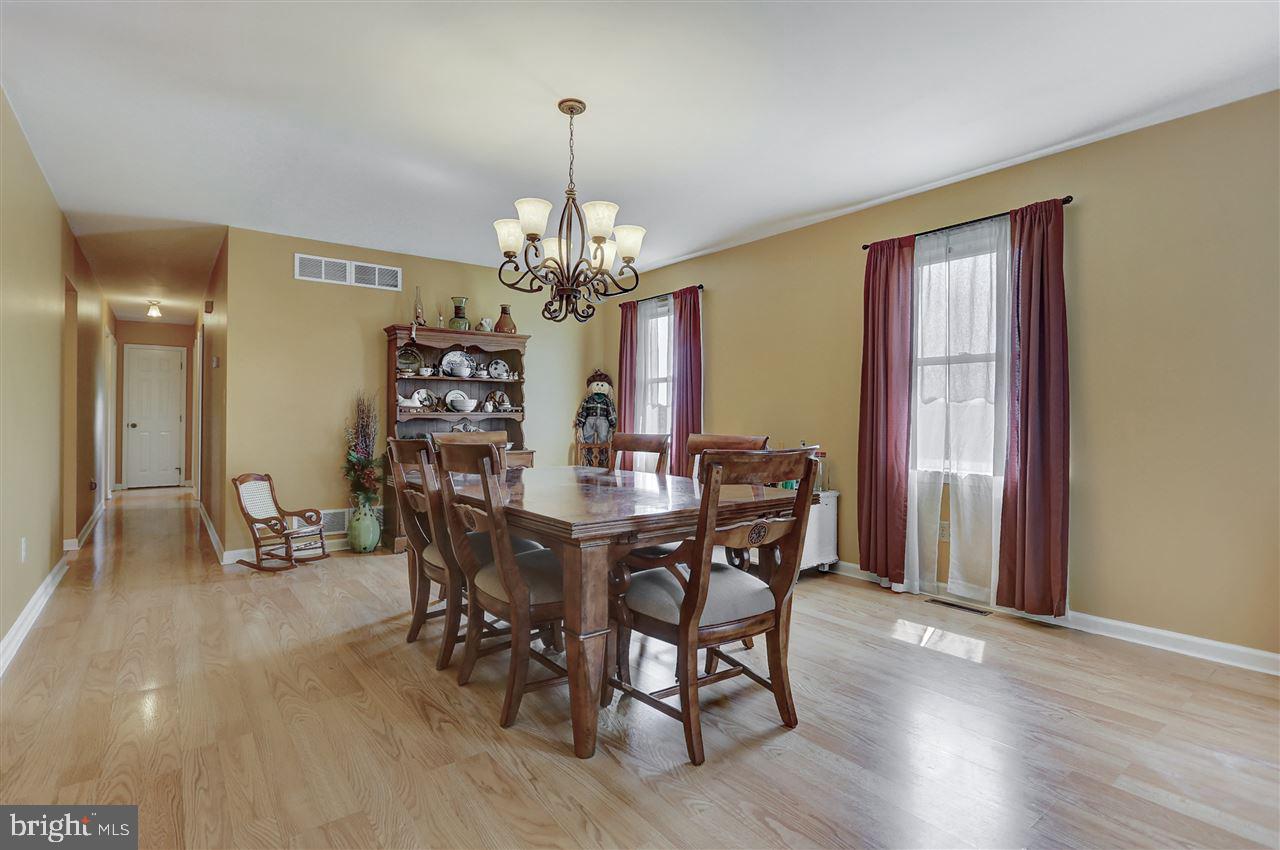 443 Shed Road Newville, PA 17241 - Photo 4 of 24 Gallery Image 4