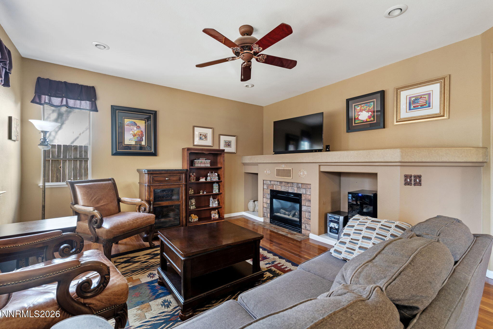 10005 Grosse Point Court Reno, NV 89506 - Photo 16 of 40 26-web-or-mls-DSC09041