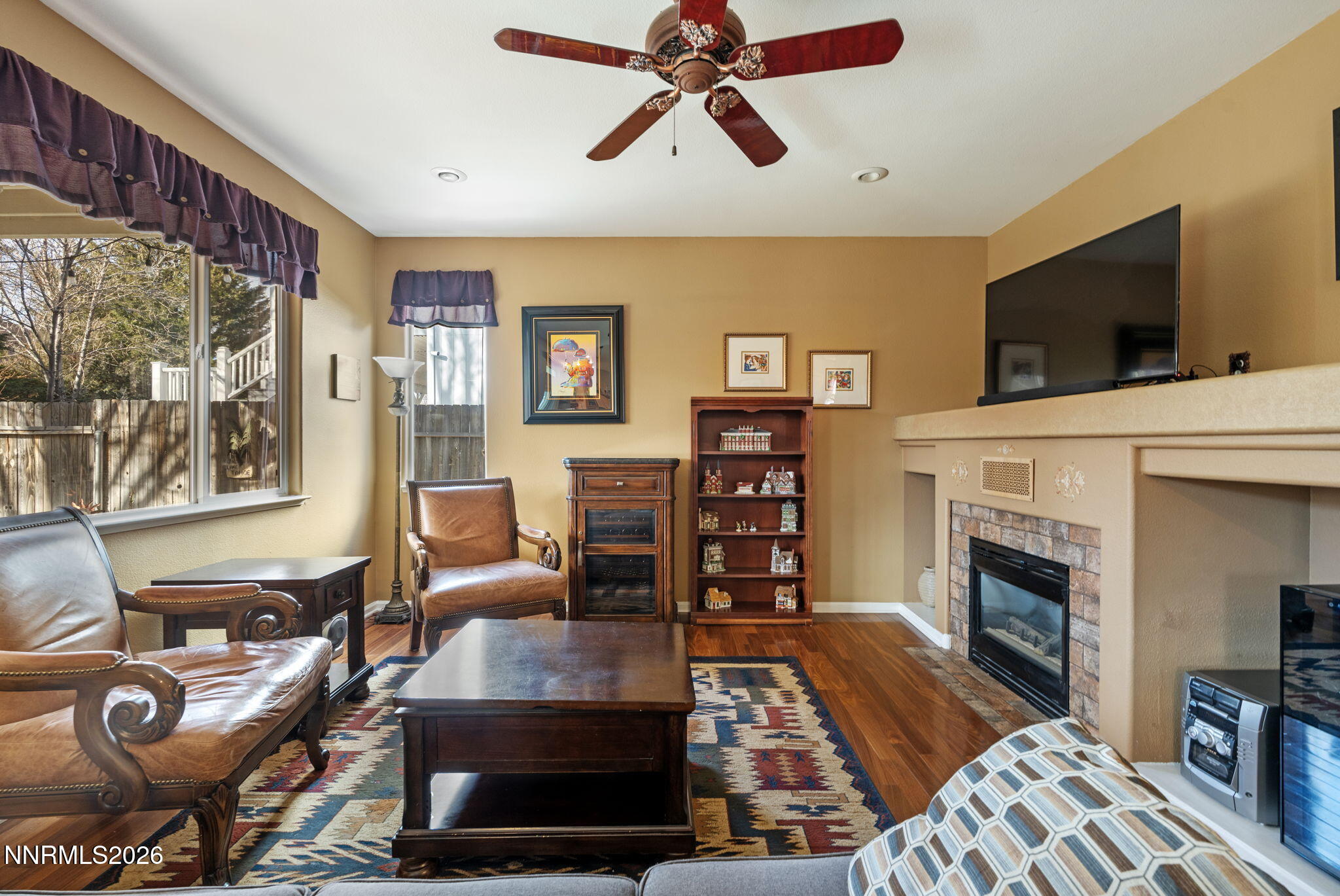 10005 Grosse Point Court Reno, NV 89506 - Photo 17 of 40 28-web-or-mls-DSC09051