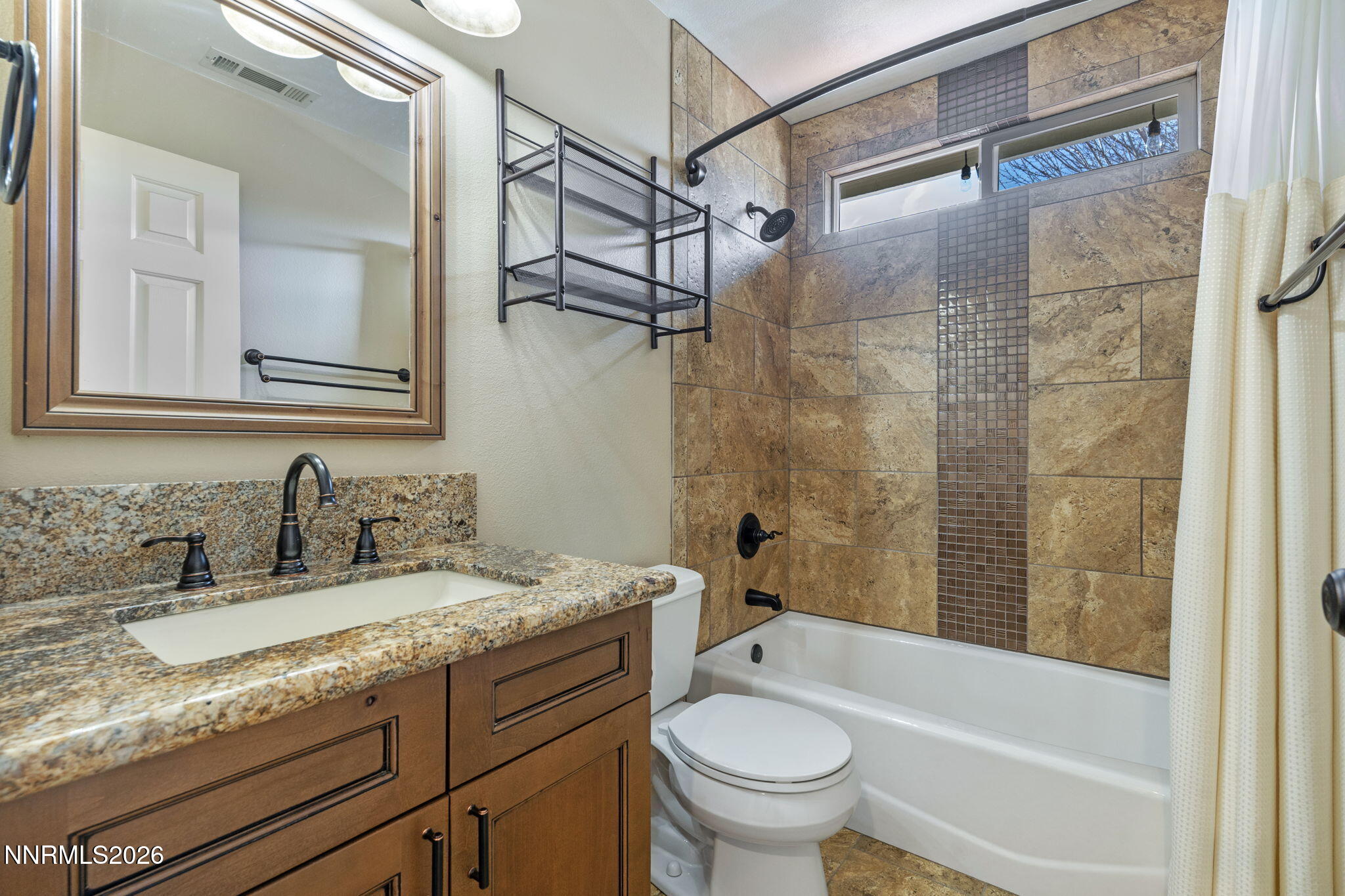 10005 Grosse Point Court Reno, NV 89506 - Photo 30 of 40 41-web-or-mls-DSC08906