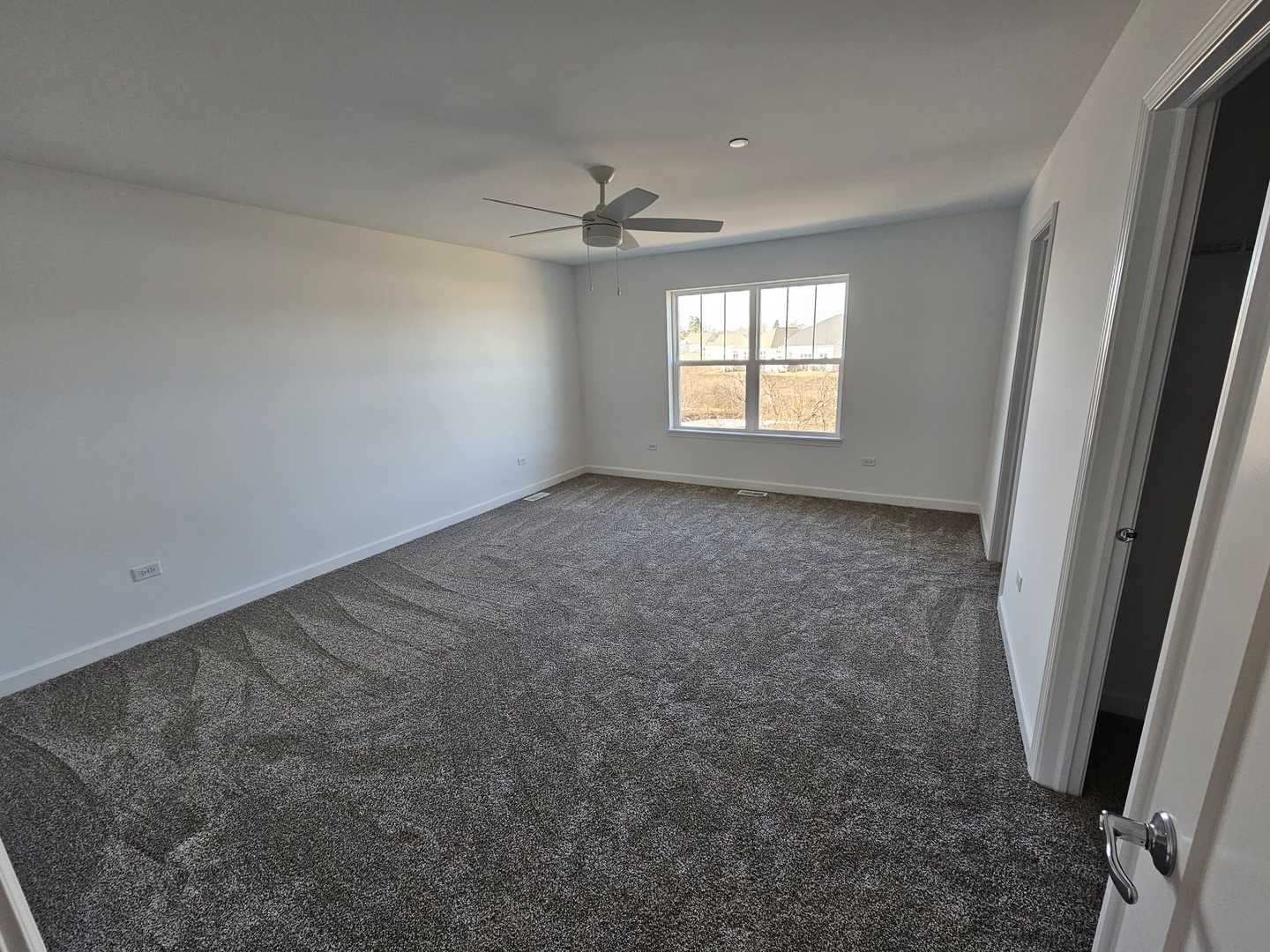 334 Masters Drive Addison, IL 60101 - Photo 8 of 25