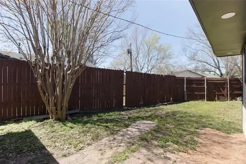 $2,100 | 2707 Judy Drive, Mesquite, TX 75149