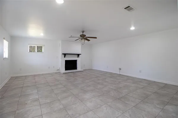 a view of a livingroom with a fireplace