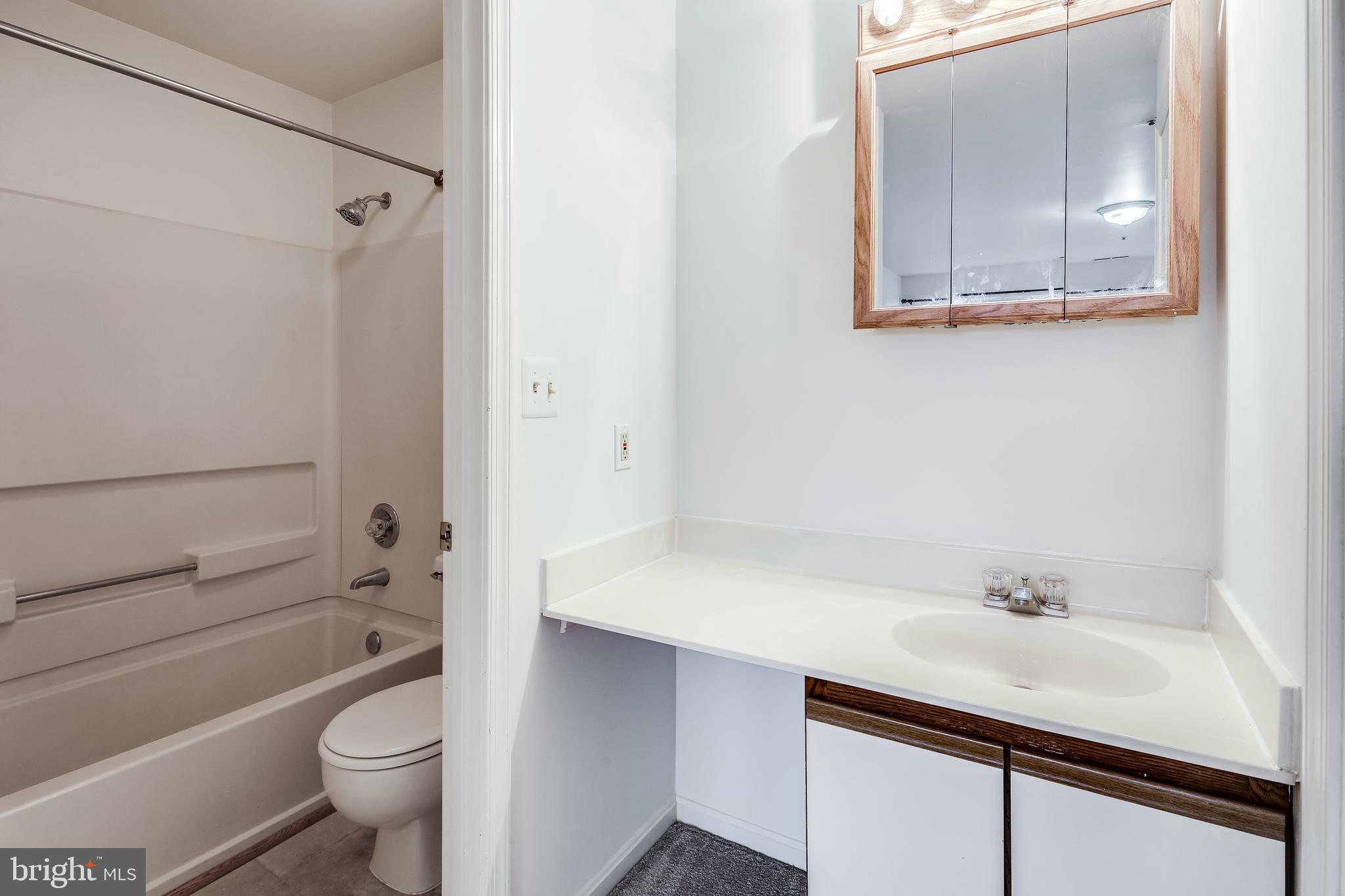 8341 Montgomery Run Road, Unit F Ellicott City, MD 21043 - Photo 20 of 29 Attached Bath