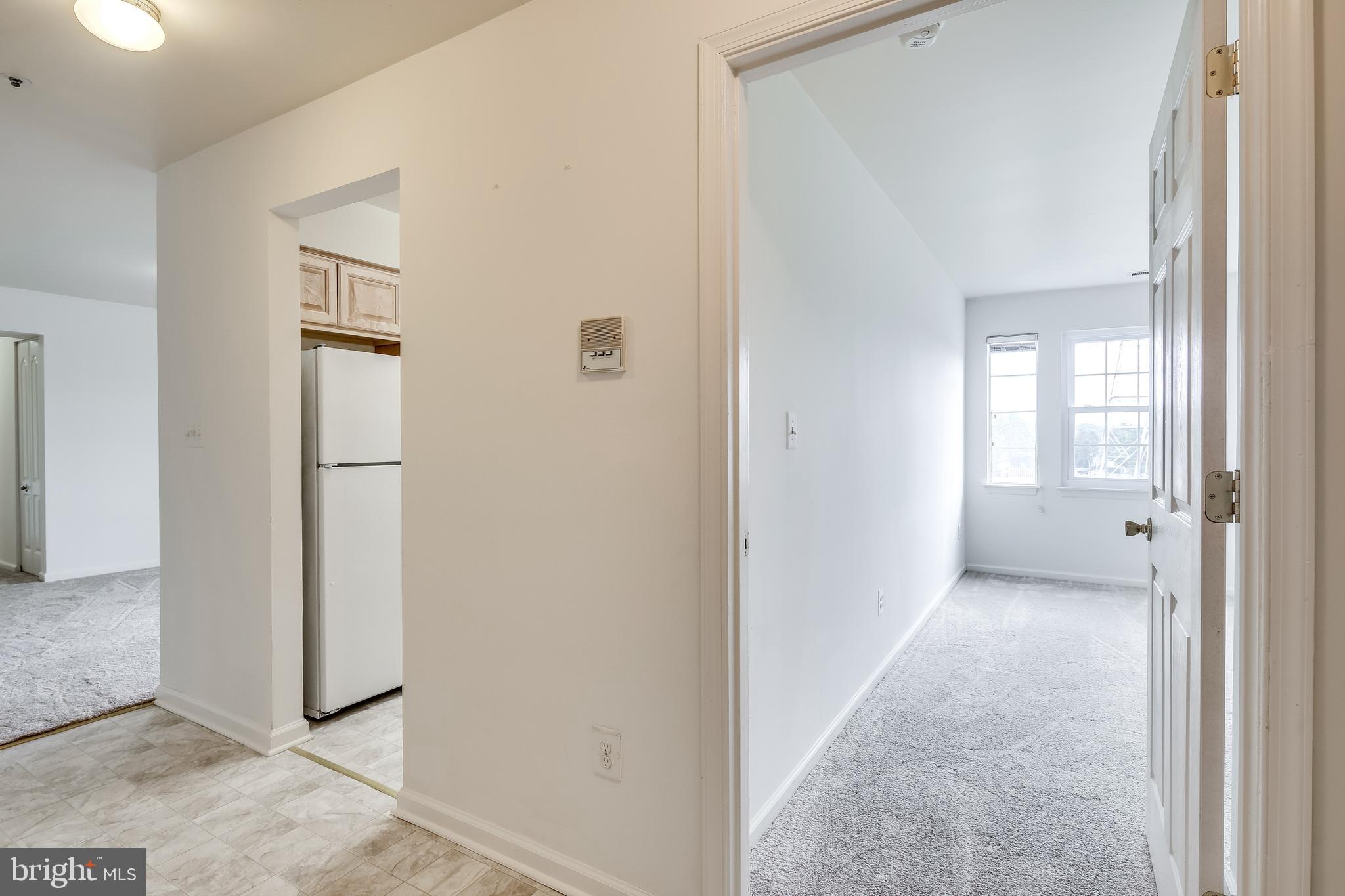 8341 Montgomery Run Road, Unit F Ellicott City, MD 21043 - Photo 4 of 29 Interior