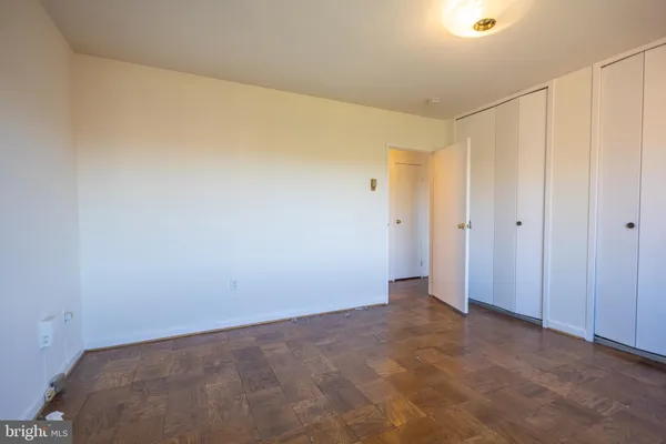 an empty room with window