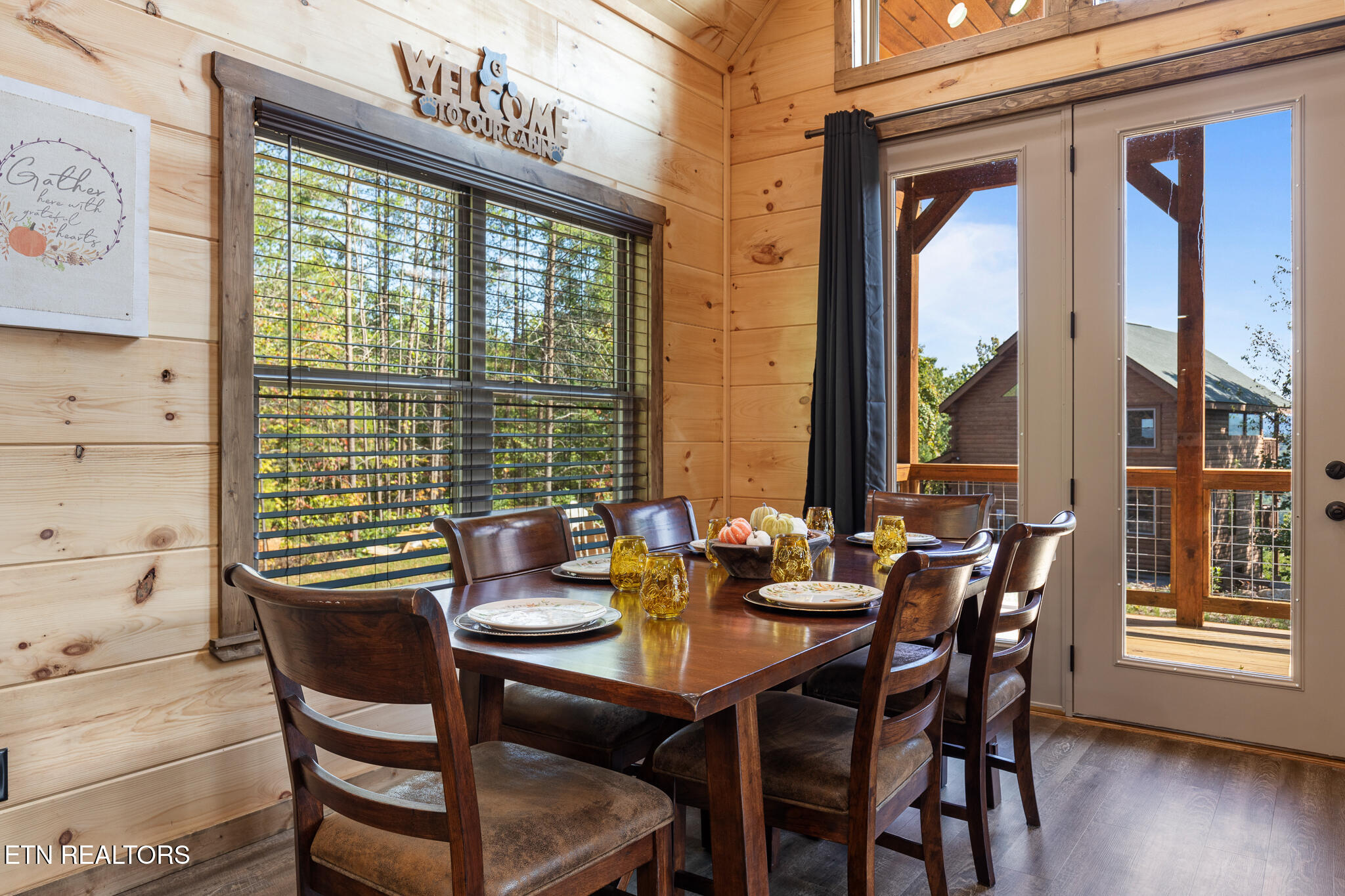 4385 Chamberlain Lane Sevierville, TN 37862 - Photo 16 of 57 Southern Belle - Cabin - Sevierville-20