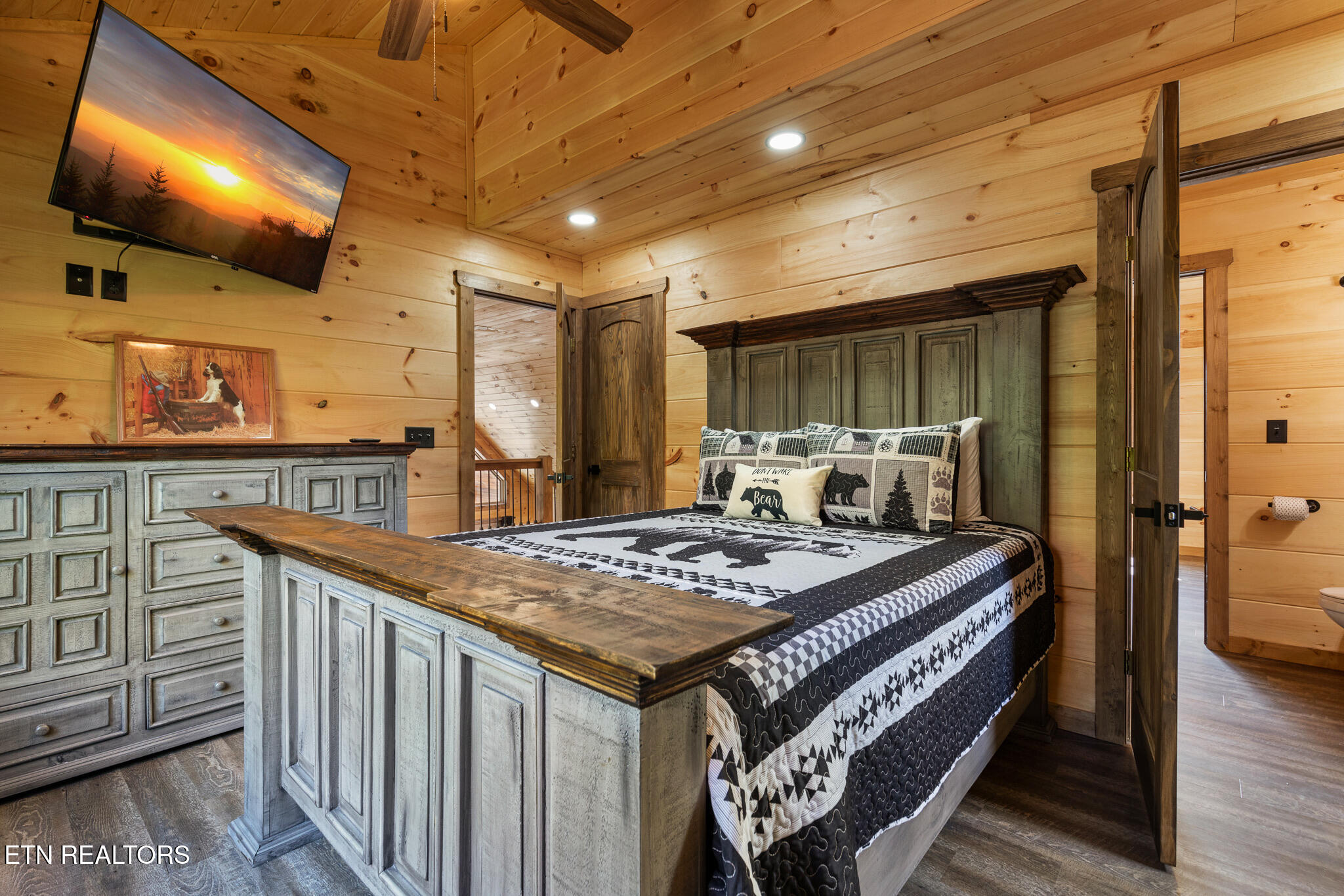 4385 Chamberlain Lane Sevierville, TN 37862 - Photo 36 of 57 IMG_9311