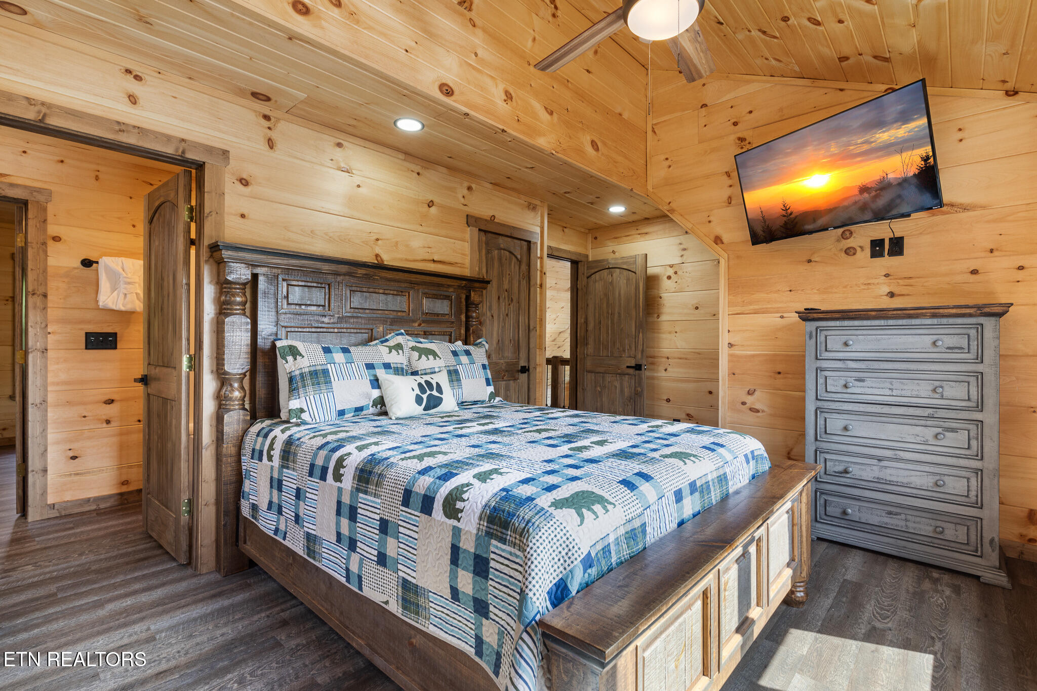 4385 Chamberlain Lane Sevierville, TN 37862 - Photo 44 of 57 IMG_9315