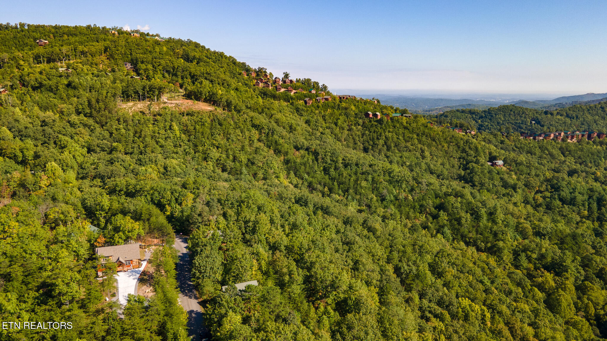 4385 Chamberlain Lane Sevierville, TN 37862 - Photo 46 of 57 Southern Belle - Cabin - Sevierville-10