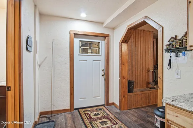 $759,000 | 527 Creekside Drive, Priest Lake, ID 83856