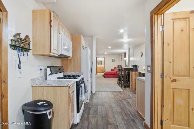 $759,000 | 527 Creekside Drive, Priest Lake, ID 83856