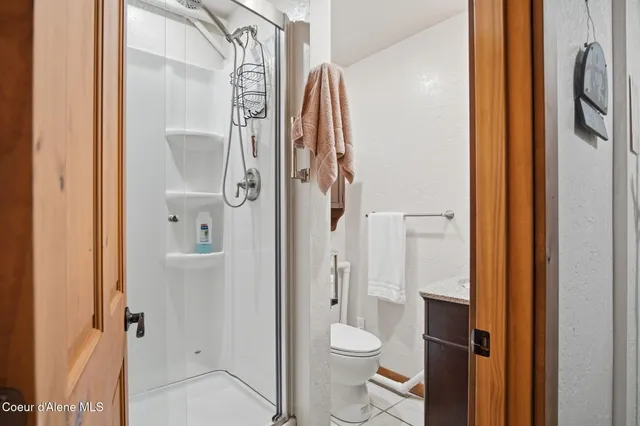 $759,000 | 527 Creekside Drive, Priest Lake, ID 83856