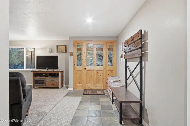 $759,000 | 527 Creekside Drive, Priest Lake, ID 83856