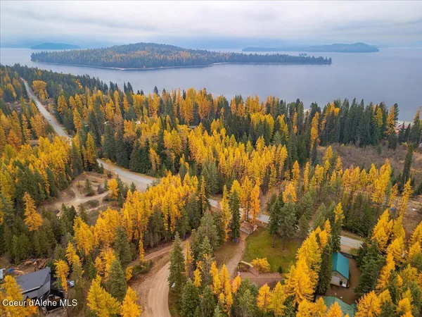 $759,000 | 527 Creekside Drive, Priest Lake, ID 83856