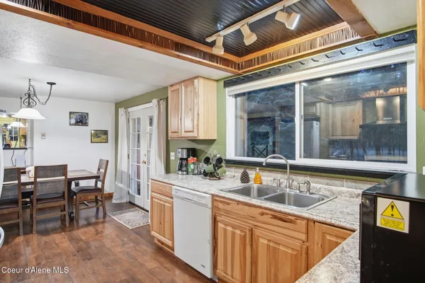 $759,000 | 527 Creekside Drive, Priest Lake, ID 83856