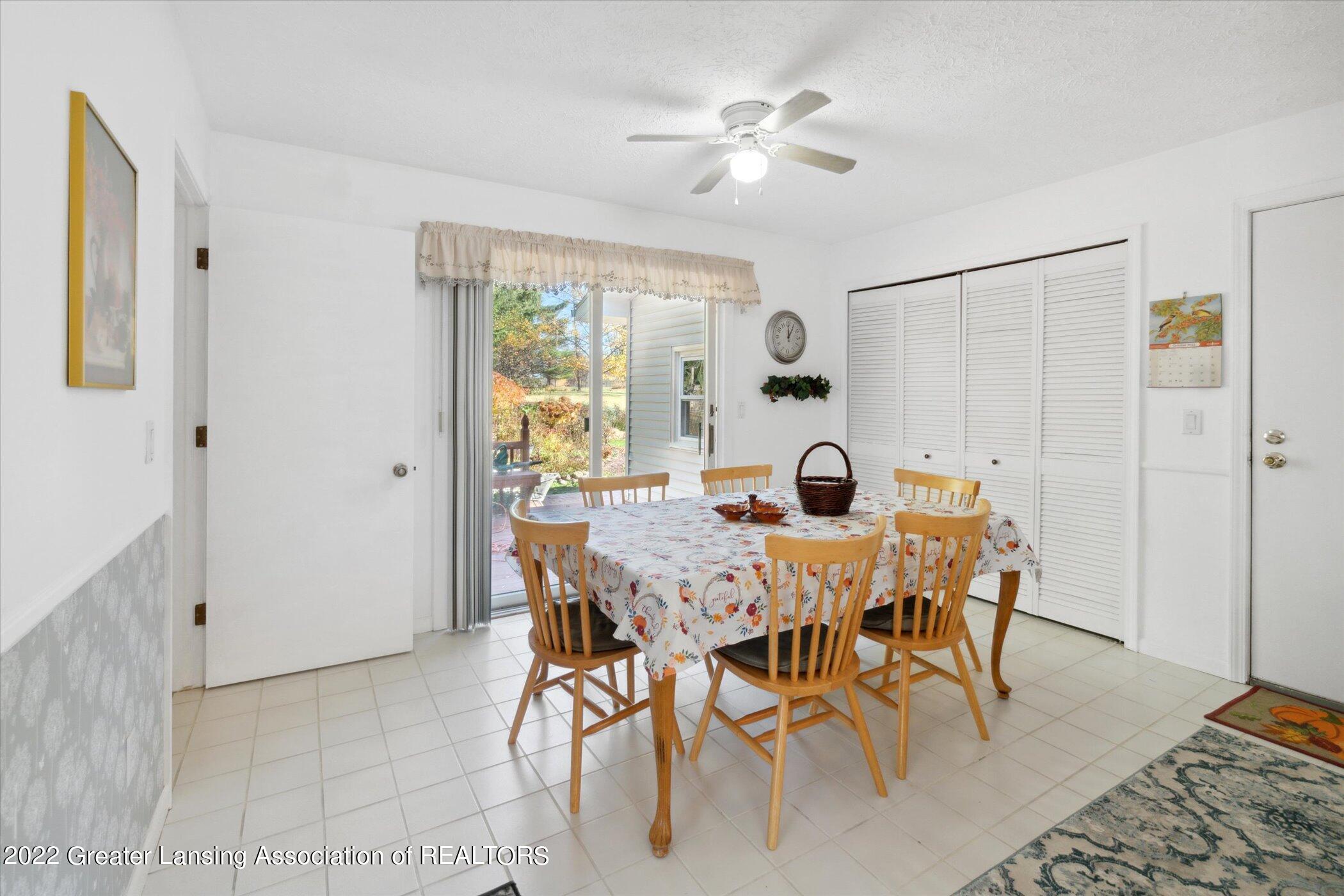 9366 Warner Road Haslett, MI 48840 - Photo 8 of 33 11-9366-Warner-Rd-11