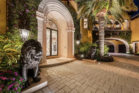 $42,500,000 | 1 Isla Bahia Drive, Fort Lauderdale, FL 33316