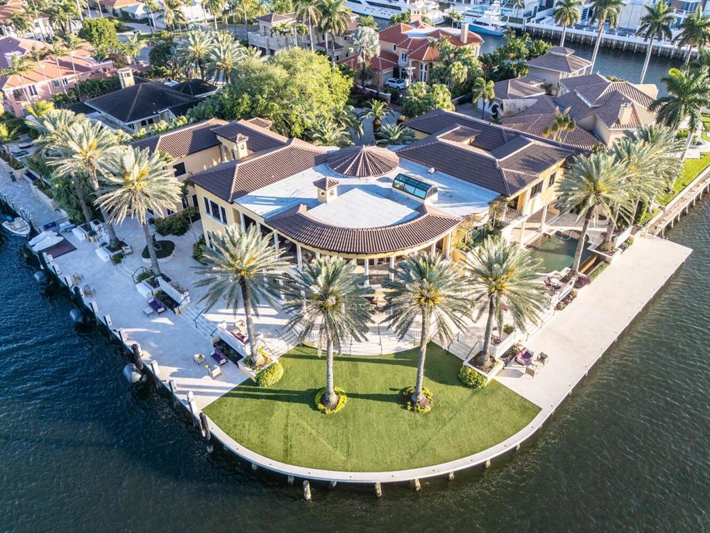 1 Isla Bahia Drive Fort Lauderdale, FL 33316 - Photo 3 of 100 an aerial view of a swimming pool with outdoor seating