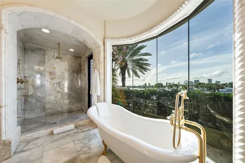 $42,500,000 | 1 Isla Bahia Drive, Fort Lauderdale, FL 33316