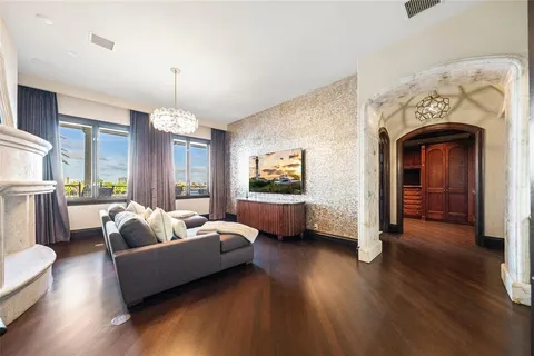 $42,500,000 | 1 Isla Bahia Drive, Fort Lauderdale, FL 33316