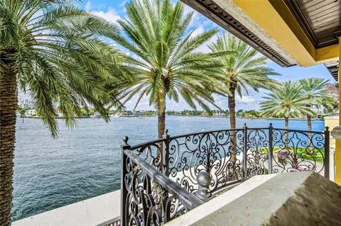 $42,500,000 | 1 Isla Bahia Drive, Fort Lauderdale, FL 33316