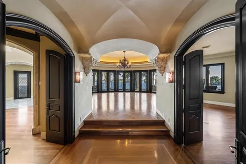 $42,500,000 | 1 Isla Bahia Drive, Fort Lauderdale, FL 33316