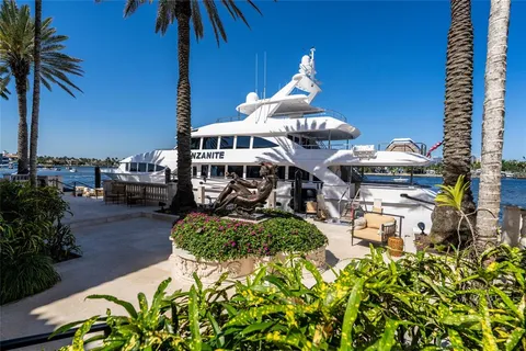 $42,500,000 | 1 Isla Bahia Drive, Fort Lauderdale, FL 33316