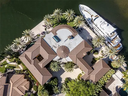 $42,500,000 | 1 Isla Bahia Drive, Fort Lauderdale, FL 33316