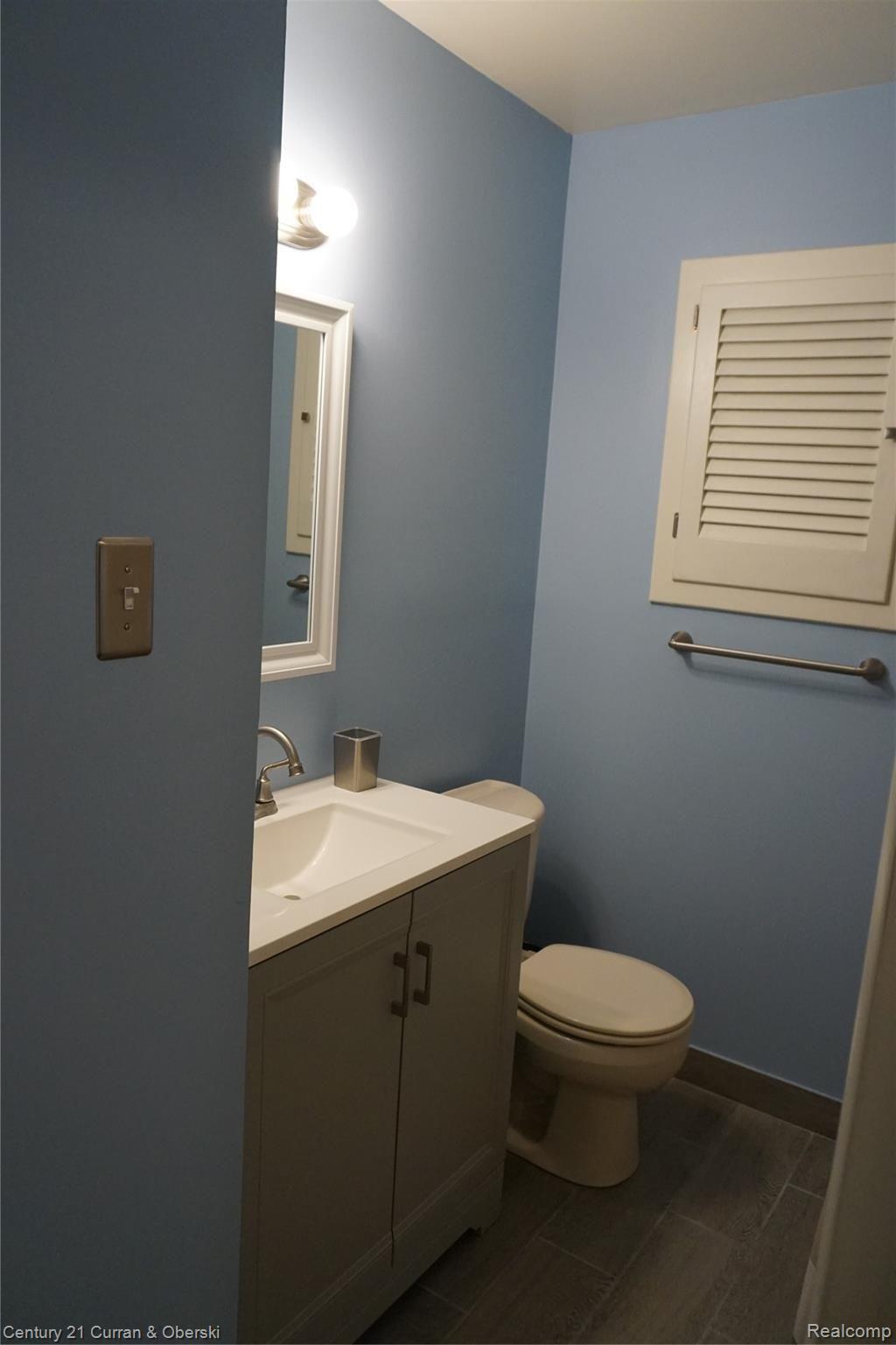 17516 Rougeway Street Livonia, MI 48152 - Photo 13 of 29 DSC00314.JPG