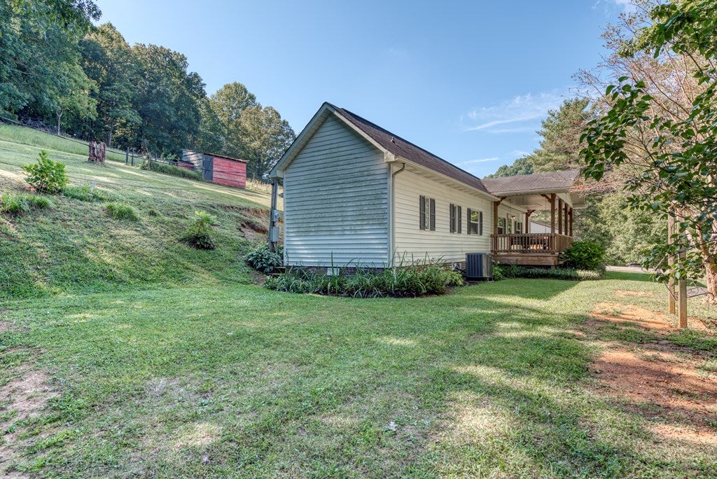 13147 Rattle Creek Road Abingdon, VA 24210 - Photo 8 of 21 Gallery Image 8