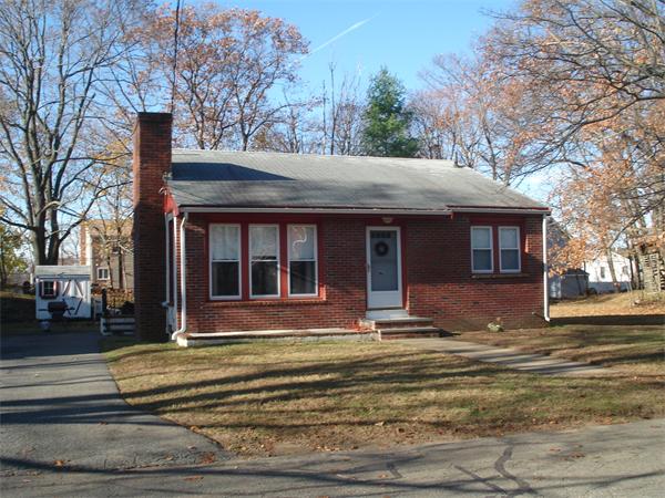 42 Chestnut Road Reading, MA 01867 - Photo 1 of 22 Gallery Image 1