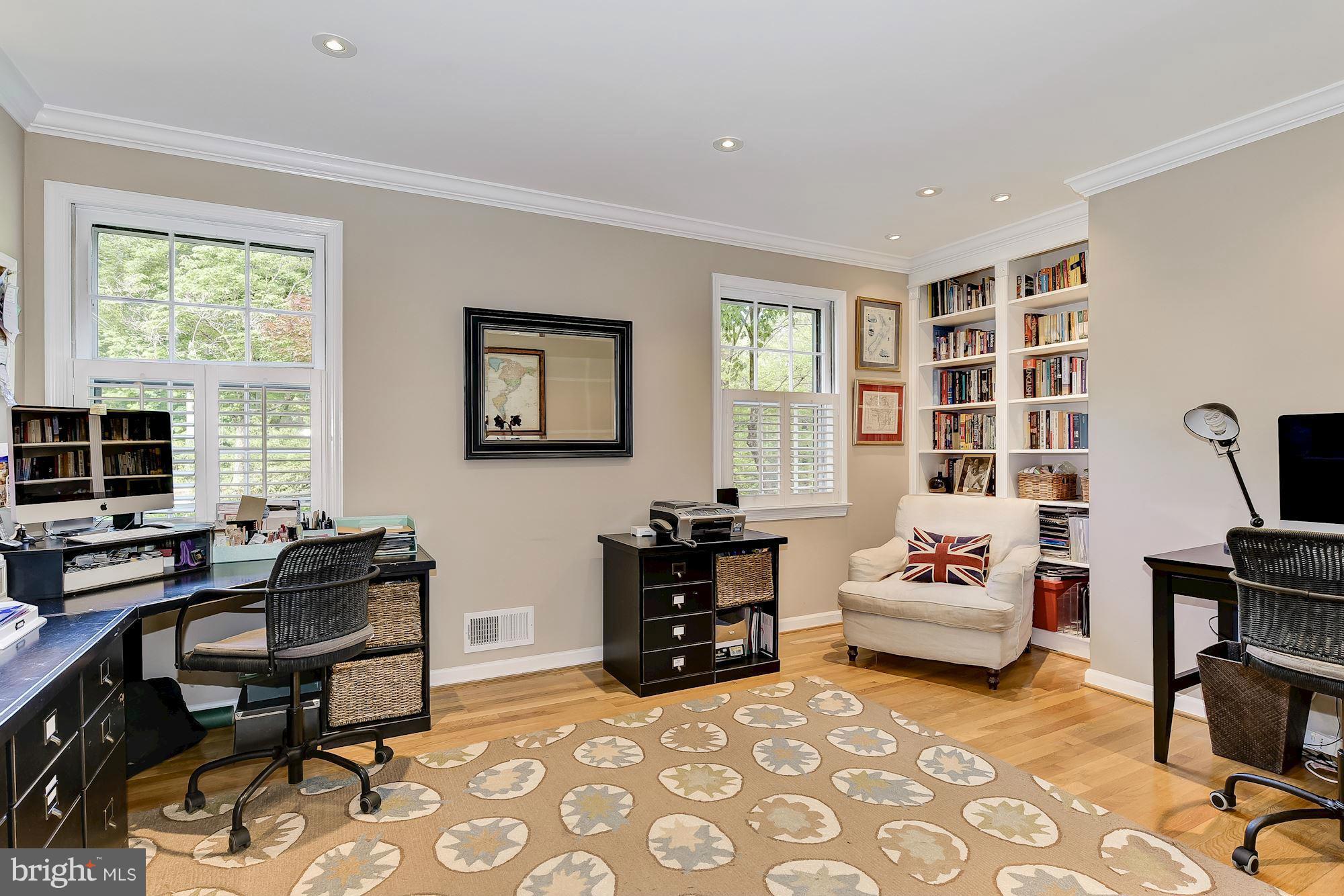 7505 Masters Drive Potomac, MD 20854 - Photo 13 of 26 Interior (General)