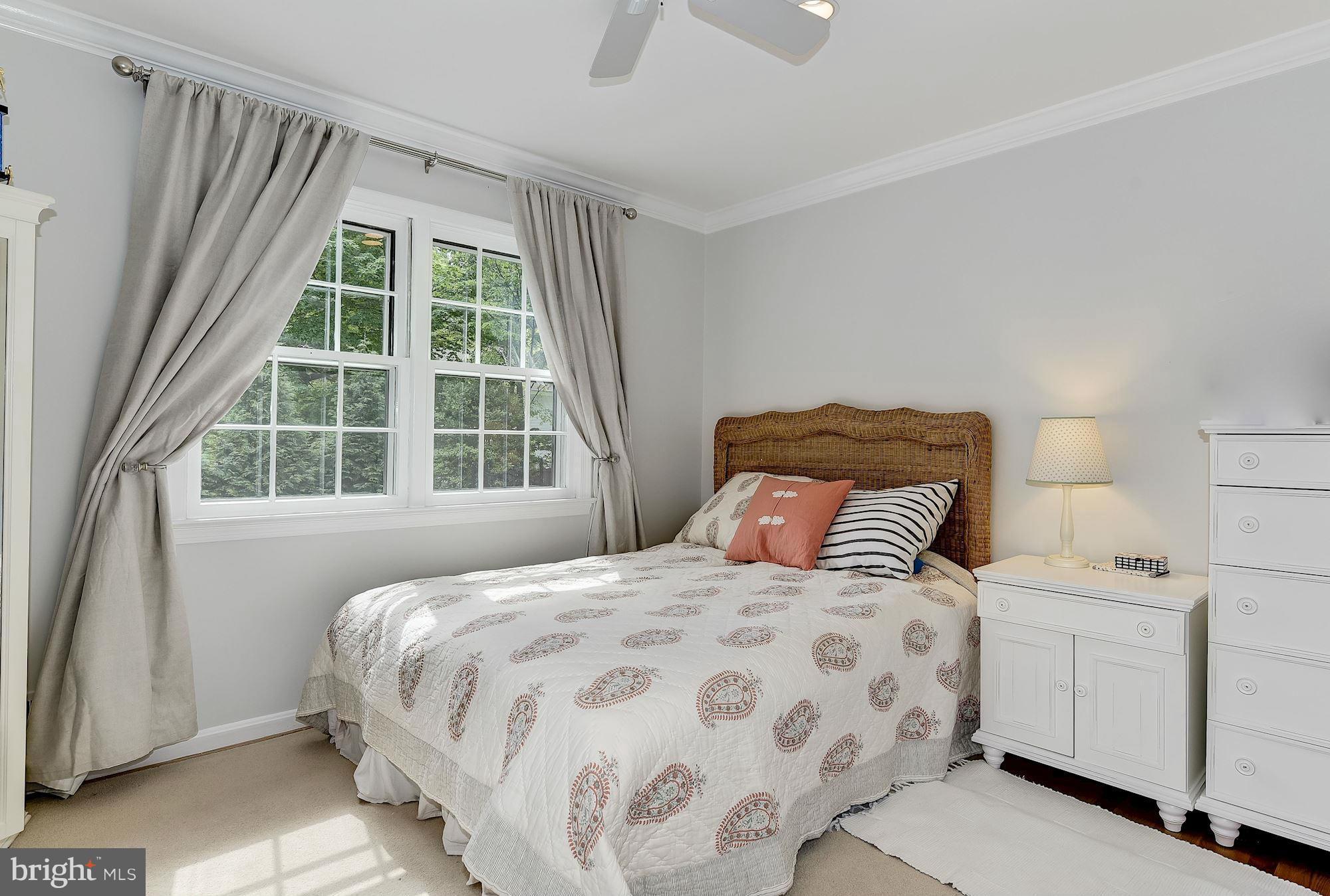 7505 Masters Drive Potomac, MD 20854 - Photo 18 of 26 Bedroom