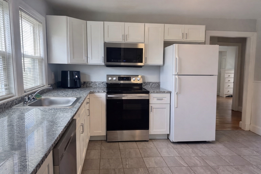 76 Prospect Street, Unit 76 Watertown, MA 02472 - Photo 7 of 15