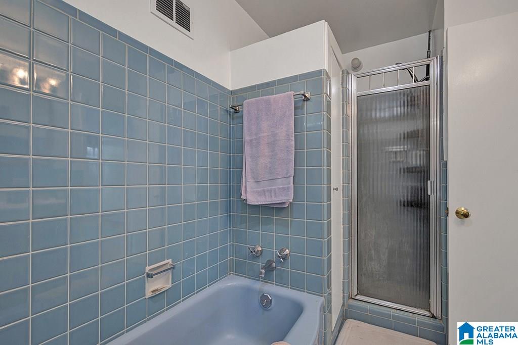 1329 Shades Crest Road Birmingham, AL 35226 - Photo 20 of 33