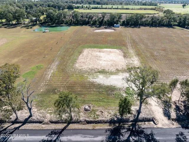 $165,000 | 6501 Roosevelt Road, Maurice, LA 70555