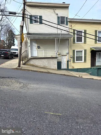 $1,000 | 17 South Jackson Street, Pottsville, PA 17901