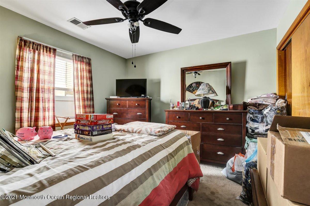 16 Woodhaven Road Toms River, NJ 08753 - Photo 22 of 29 23-16WoodhavenRd_023