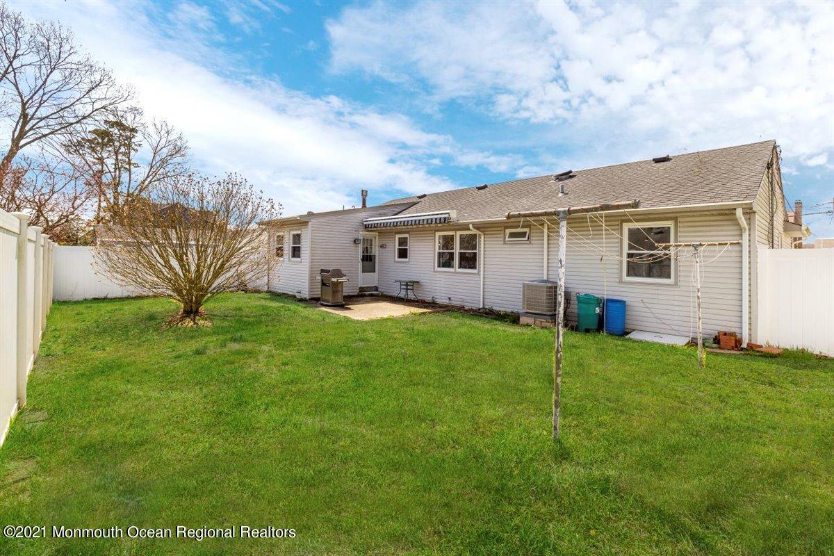 16 Woodhaven Road Toms River, NJ 08753 - Photo 25 of 29 26-16WoodhavenRd_026