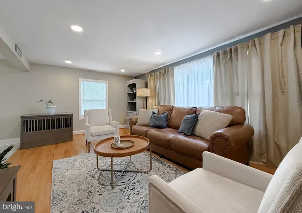 $350,000 | 25033 Three Notch Road, Hollywood, MD 20636
