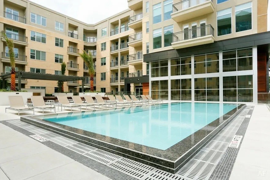 2111 Westheimer Road, Unit 1309 Houston, TX 77098 - Photo 20 of 20