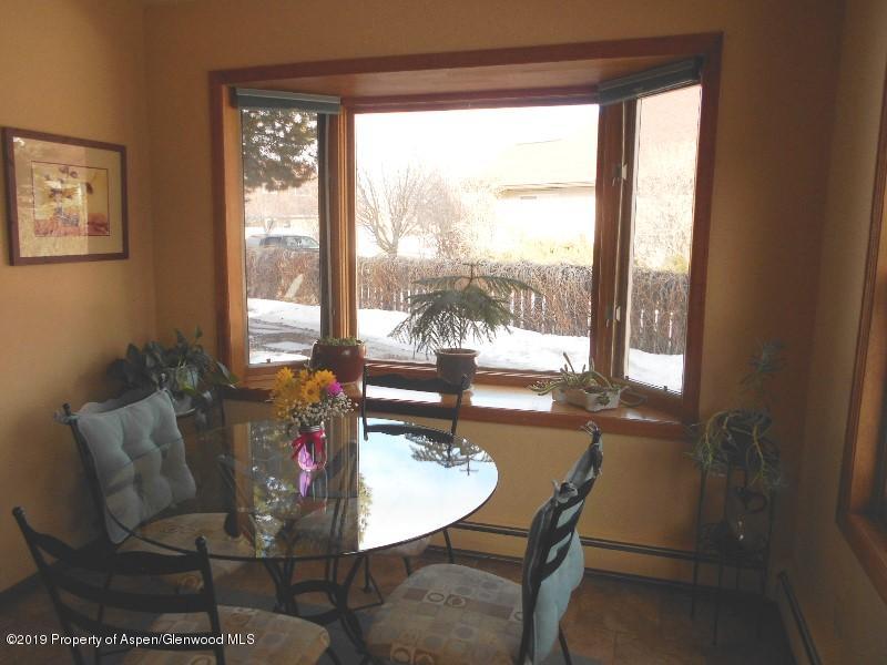 1210 Fir Avenue Rifle, CO 81650 - Photo 12 of 35 Breakfast area w/bay window