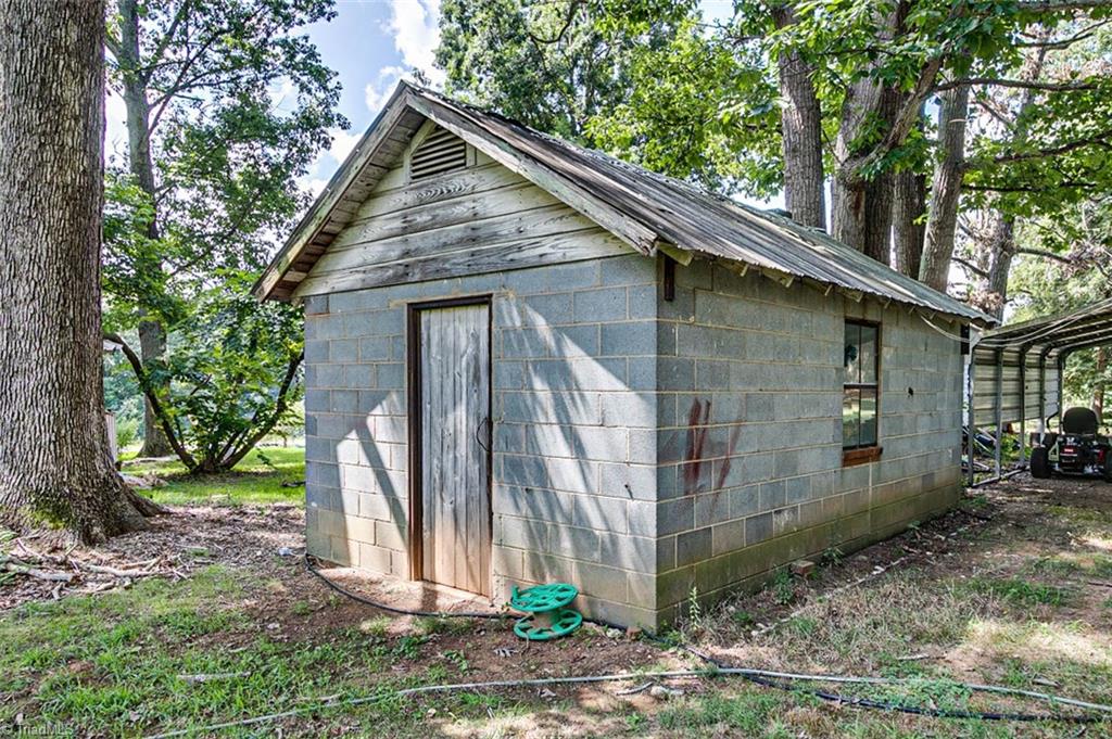 6345 Goldfield Road Liberty, NC 27298 - Photo 3 of 6 Gallery Image 3