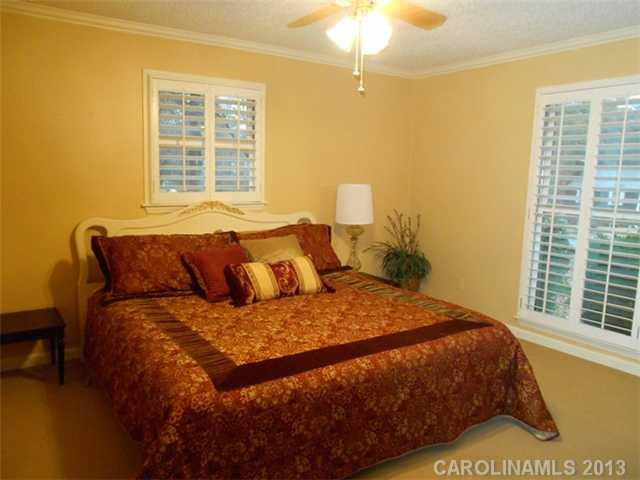704 Queens Road, Unit 6 Cherryville, NC 28021 - Photo 7 of 15 Gallery Image 7