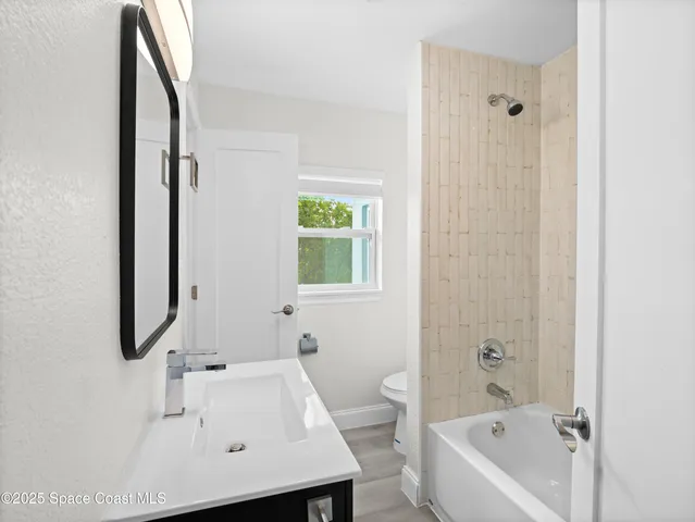 $2,000 | 101 Deland Avenue, Unit 6, Indialantic, FL 32903